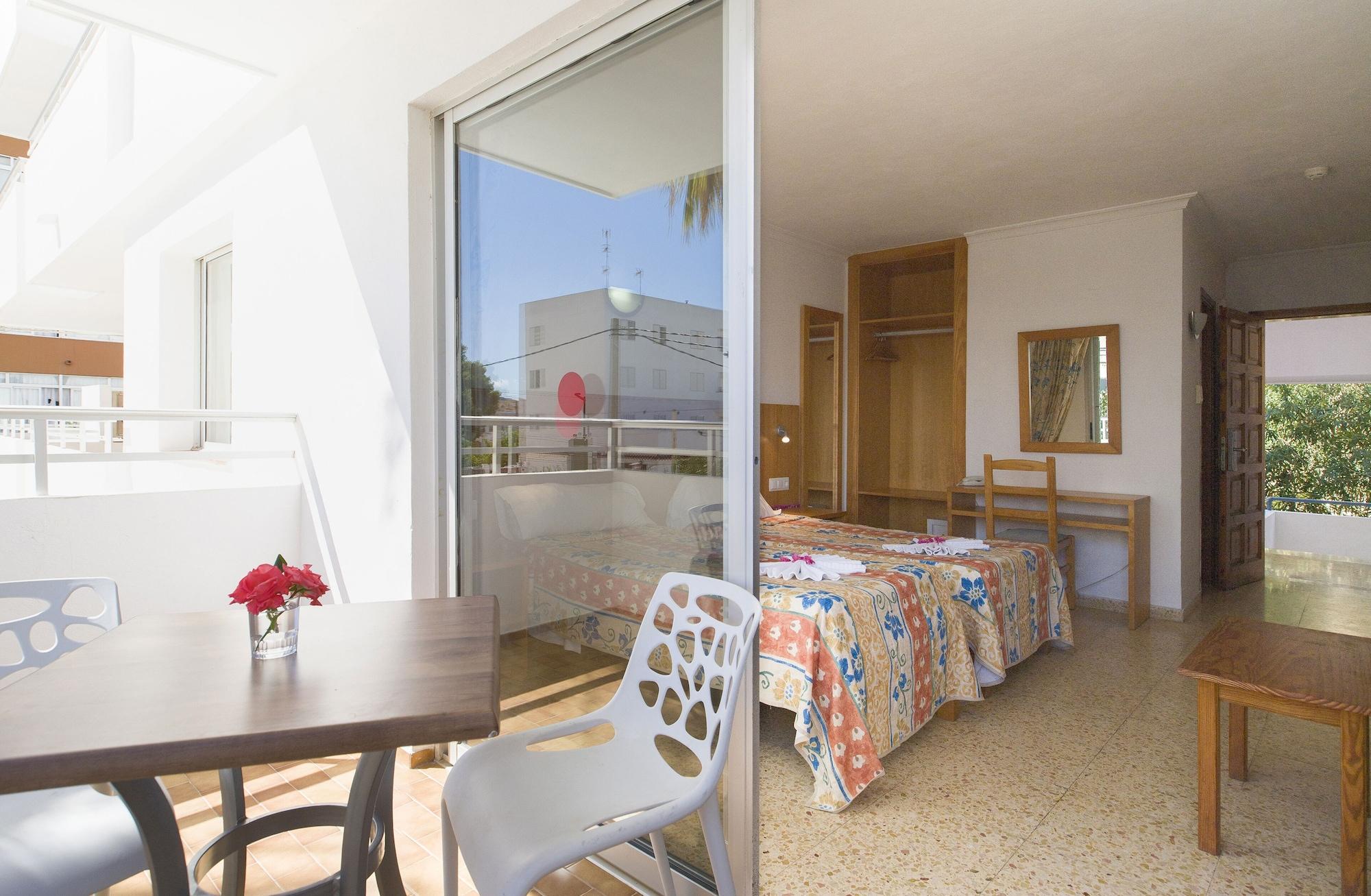 Apartamentos Green Line Bon Sol - Ab Group Playa d'en Bossa Exterior foto