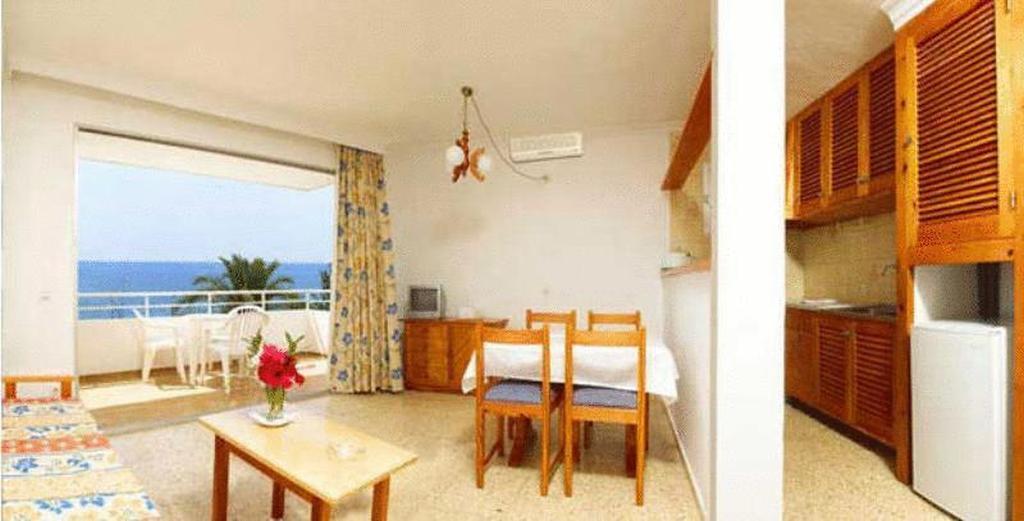 Apartamentos Green Line Bon Sol - Ab Group Playa d'en Bossa Exterior foto